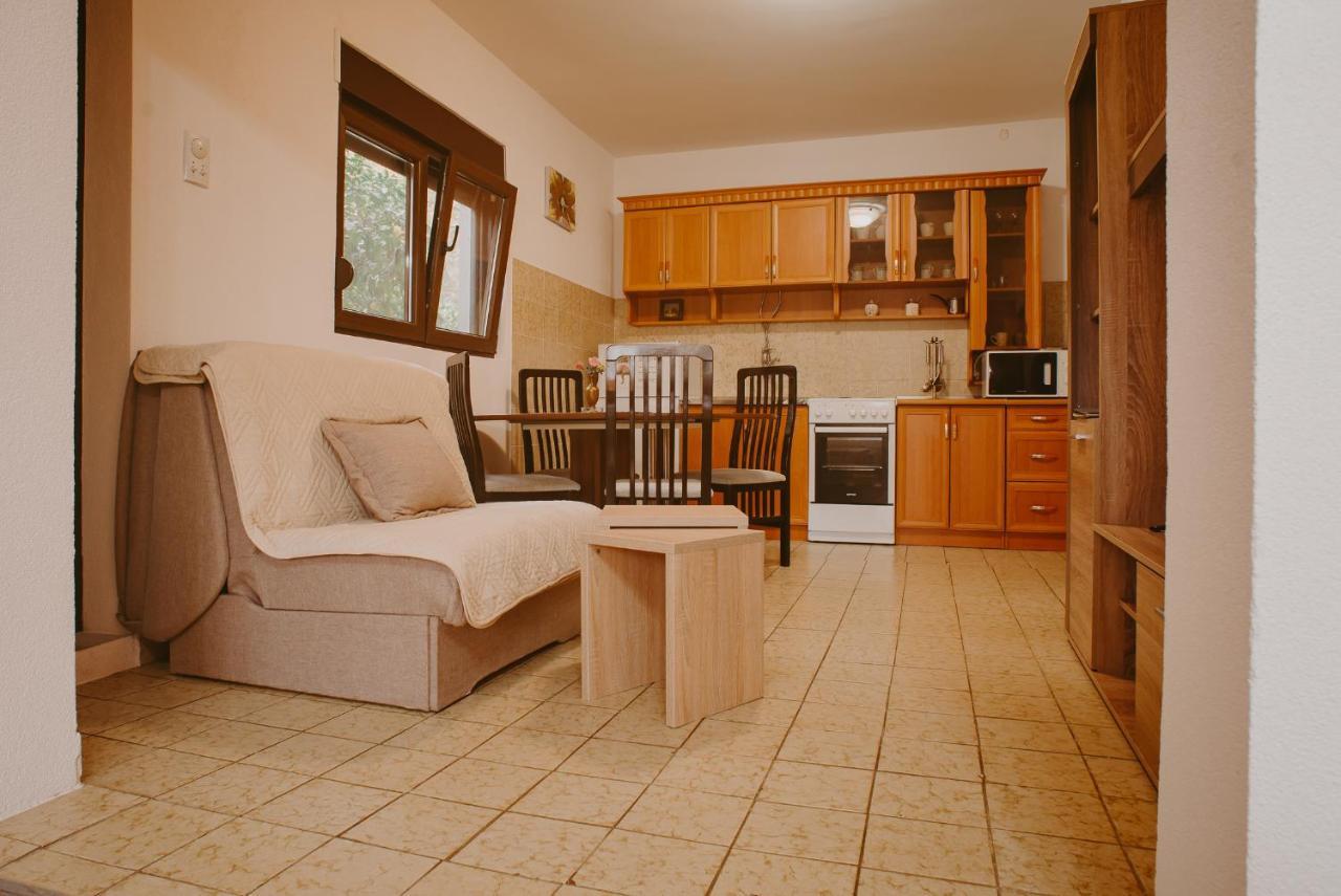 Appartamento Azure Adriatic Cattaro Esterno foto