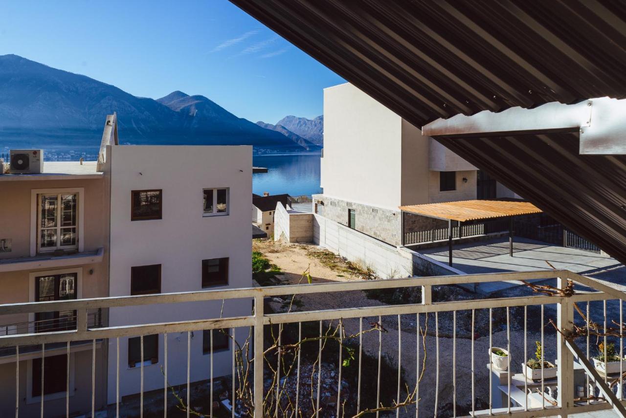 Appartamento Azure Adriatic Cattaro Esterno foto