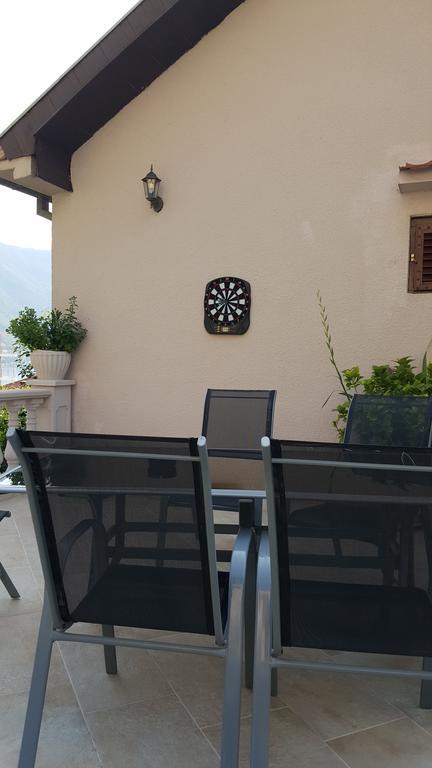 Appartamento Azure Adriatic Cattaro Esterno foto