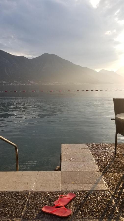Appartamento Azure Adriatic Cattaro Esterno foto